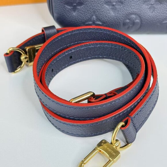 Louis Vuitton Blue Empreinte Metis Shoulder Bag - Picture 9 of 10